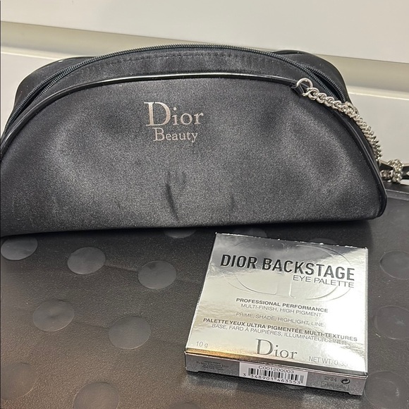 Dior Beauty Black Cosmetic Bag and Eye Palette - Picture 3 of 7